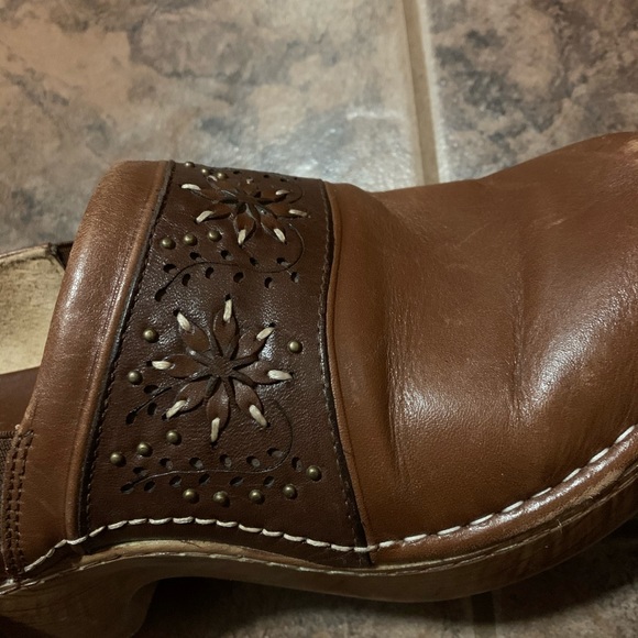 Ariat Bella Leather Clogs - Picture 5 of 7